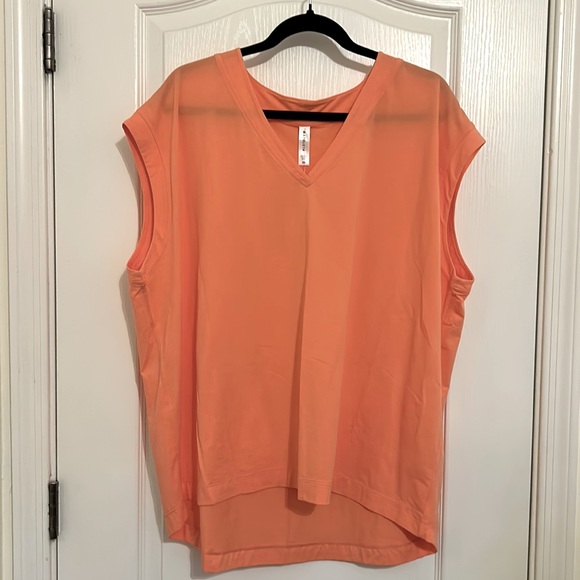 NWT 2X Athleta Avenue Tee - Picture 1 of 8